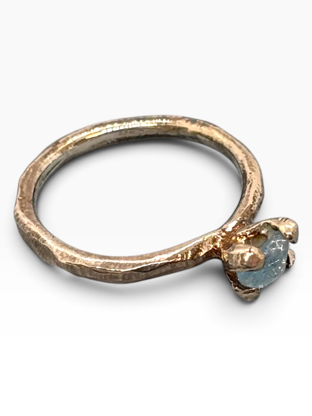 Anello Solitario "Stone" in Argento 925 con Acquamarina Naturale Grezza