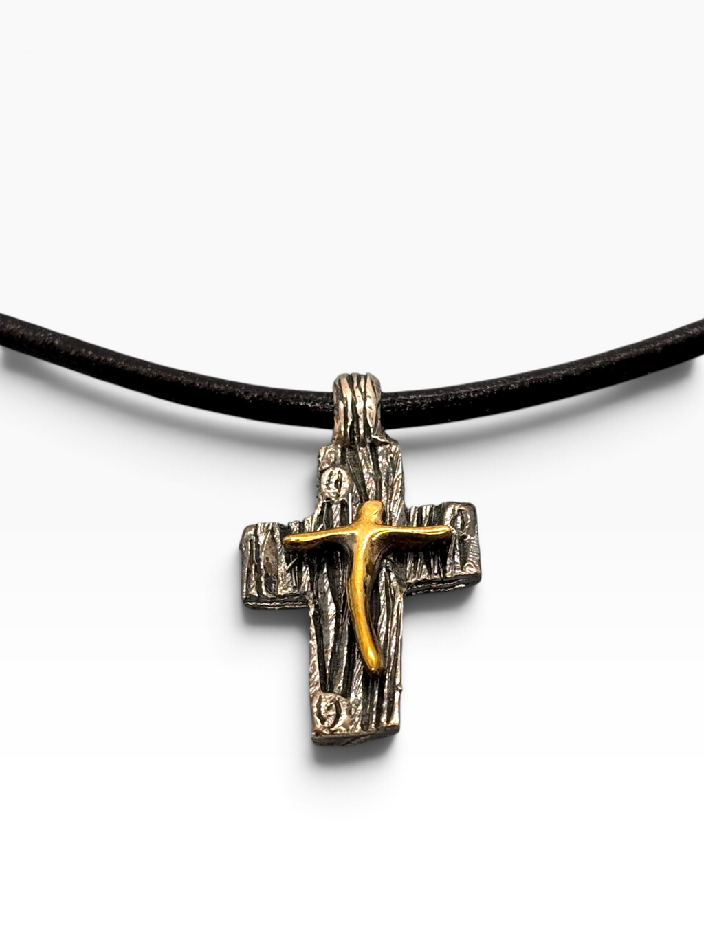 Croce Pendente Bicolore in Argento 925 Brunito e Bronzo con Laccio in Cuoio